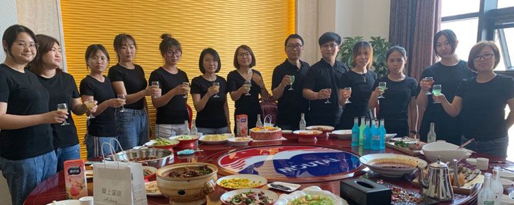 Carbon Steel 1022A Hex Head Self Tapping Screw Supplier