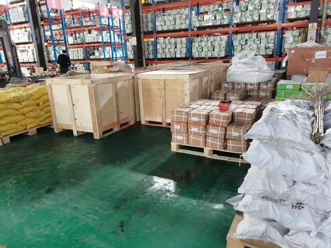 Factory Supply Heavy Duty 4PCS Shield Anchor with Grade 4.8-12.9 (M6*50/M8*60/M10*70/M12*90)